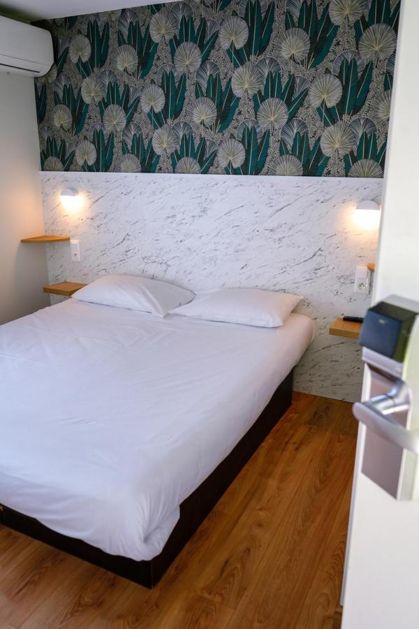 Brit Hotel Essentiel Reims Taissy Exterior photo